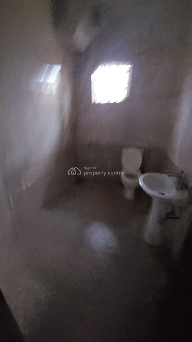 3 Bedroom Flat with Bq, Kado, Abuja, Flat / Apartment for Rent