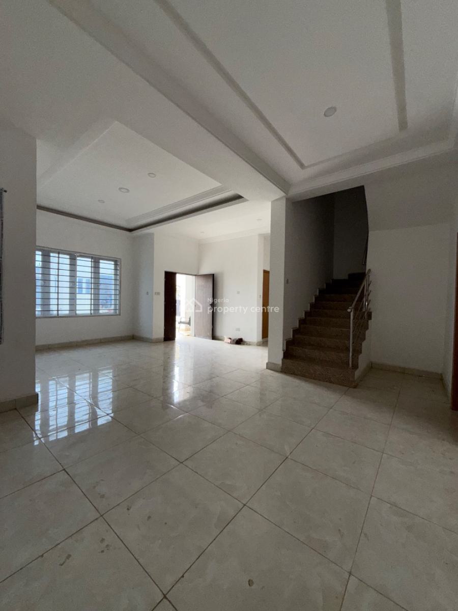 4 Bedroom Terrace Duplex, Guzape District, Abuja, Terraced Duplex for Rent