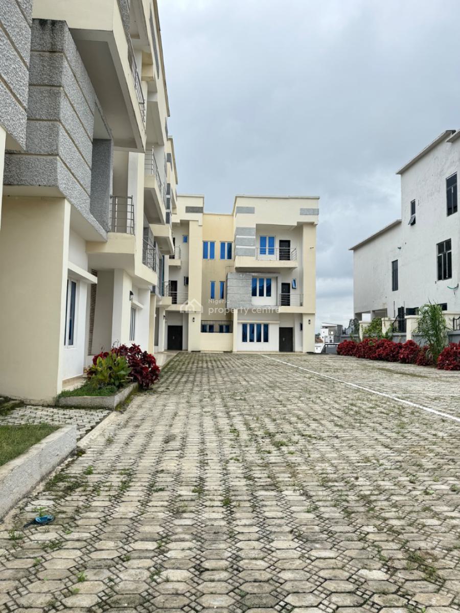 4 Bedroom Terrace Duplex, Guzape District, Abuja, Terraced Duplex for Rent