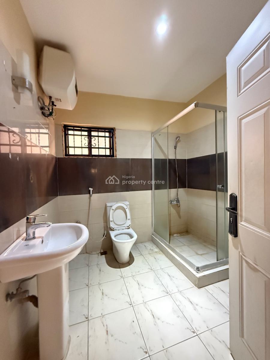 4 Bedroom Terrace Duplex with Bq, Guzape District, Abuja, Terraced Duplex for Rent