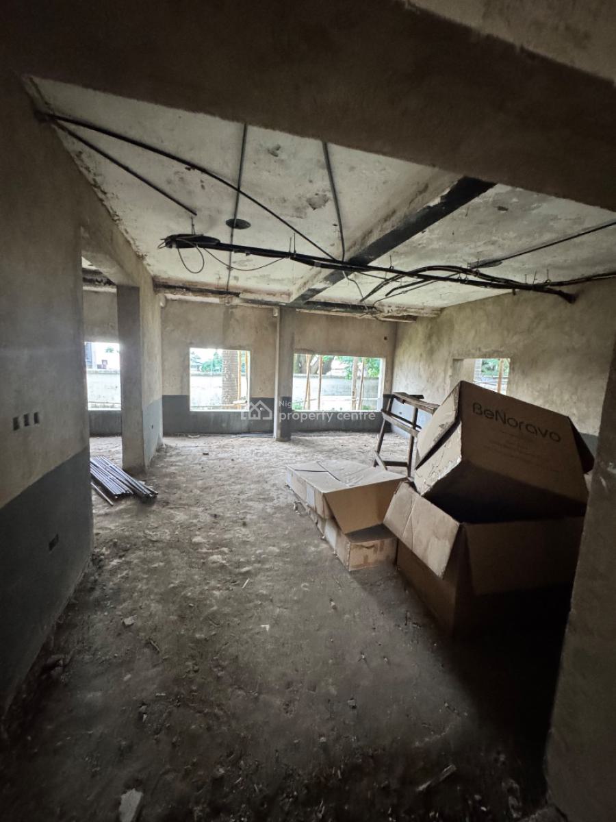 Commerical Property Suitable for Lounge & Restaurants, Off Ademola Adetokunbo Crescent, Wuse 2, Abuja, Hotel / Guest House for Rent
