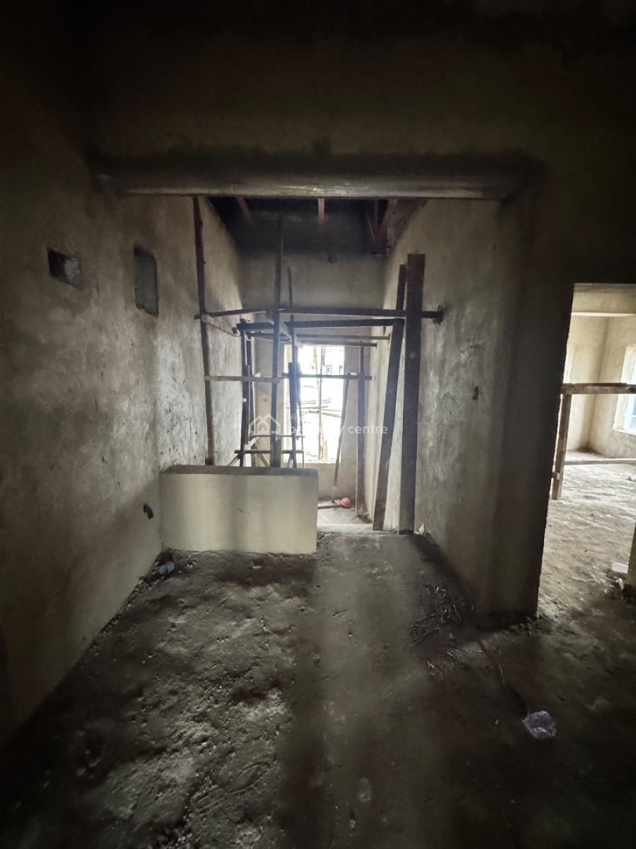 Commerical Property Suitable for Lounge & Restaurants, Off Ademola Adetokunbo Crescent, Wuse 2, Abuja, Hotel / Guest House for Rent