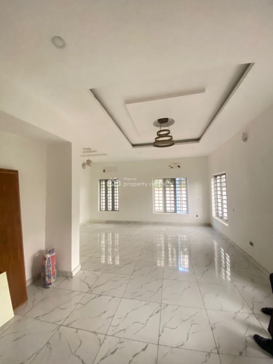 3 Bedroom Apartment in an Estate, Victoria Island (vi), Lagos, Flat / Apartment for Rent
