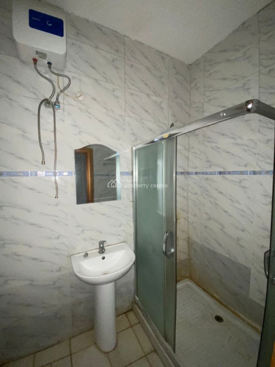 3 Bedroom Apartment in an Estate, Victoria Island (vi), Lagos, Flat / Apartment for Rent