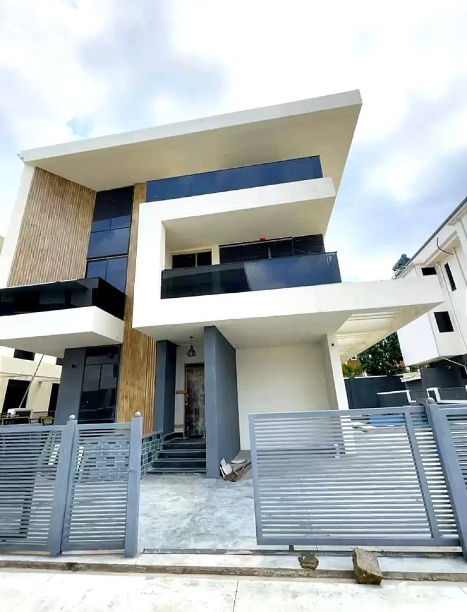 6 Bedrooms Fully Detached Duplex with Bq, Guzape District, Abuja, Detached Duplex for Sale
