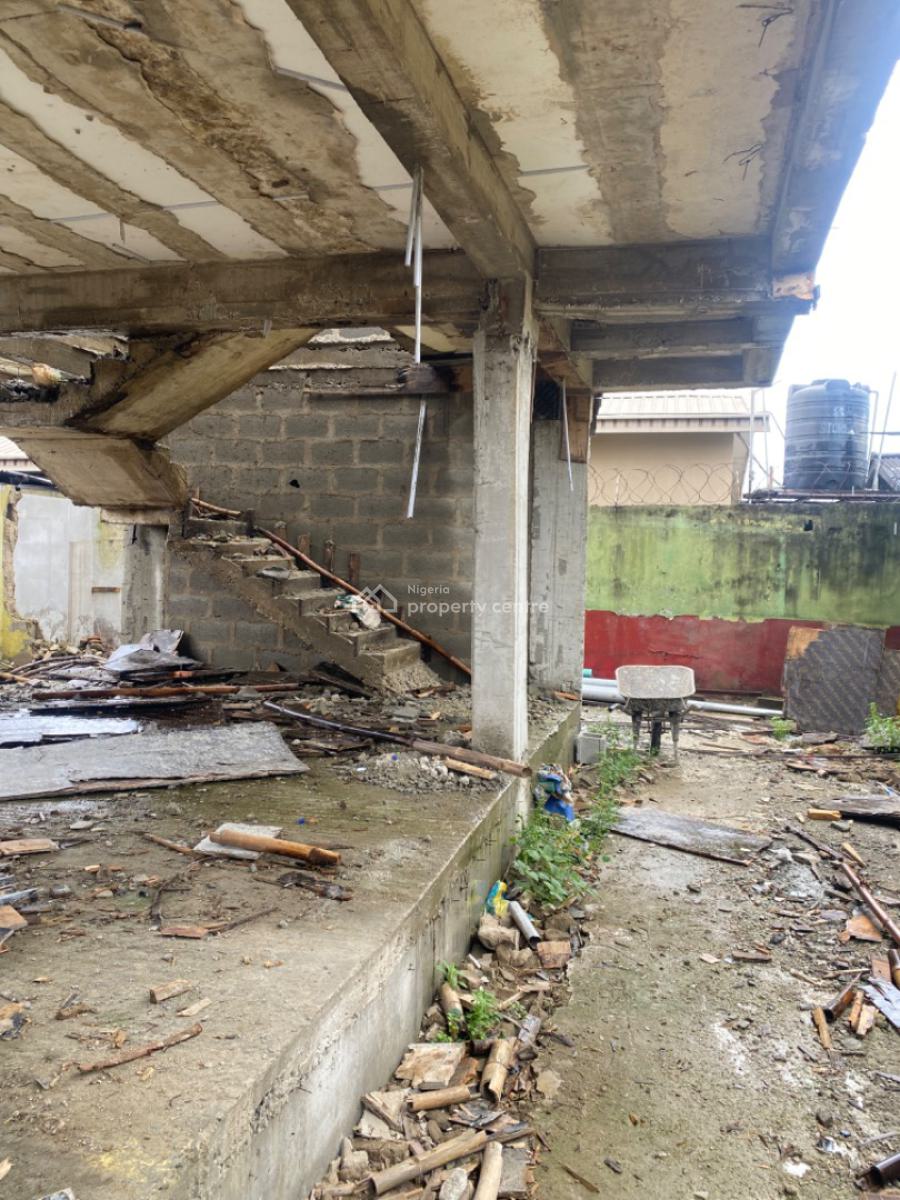 Spacious 3 Bedrooms Terrace Duplex, Off Adeniran Ogunsanya, Adeniran Ogunsanya, Surulere, Lagos, Terraced Duplex for Sale