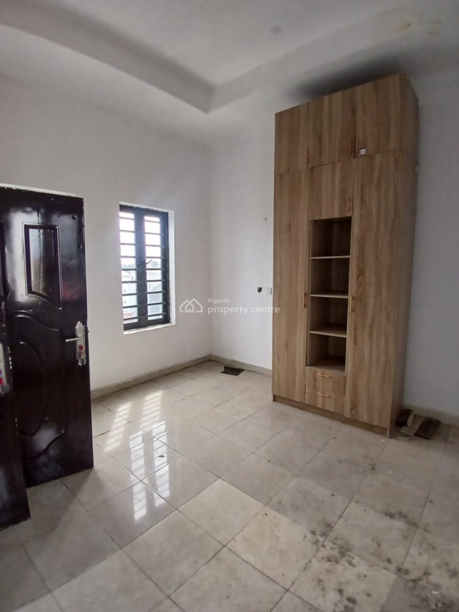 Brand New Studio Apartment Upstairs (room Self-contained), Gated and Secured Estate, Agungi, Lekki, Lagos, Self Contain (single Rooms) for Rent