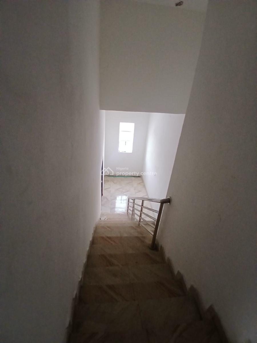 Brand New Studio Apartment Upstairs (room Self-contained), Gated and Secured Estate, Agungi, Lekki, Lagos, Self Contain (single Rooms) for Rent