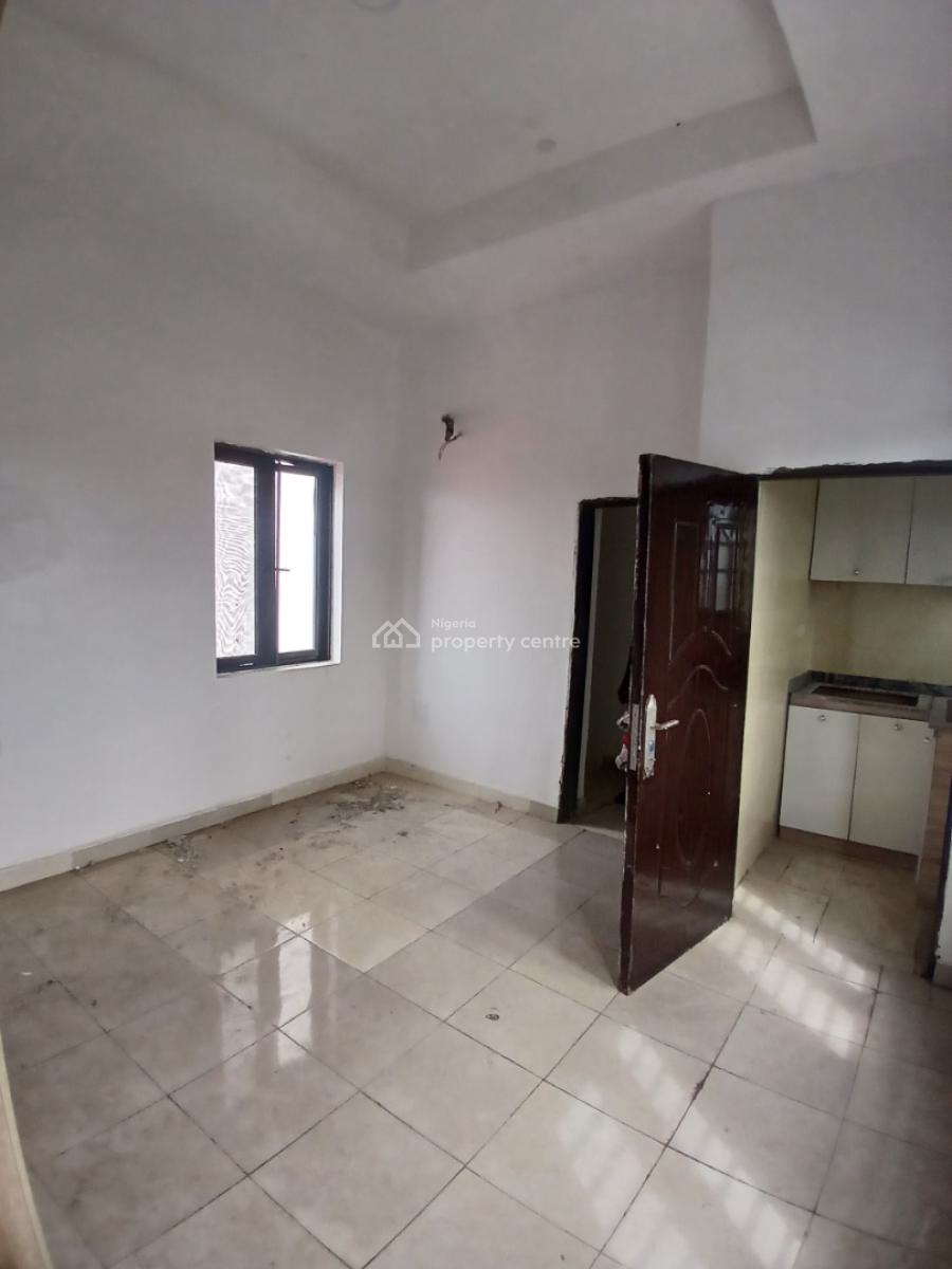 Brand New Studio Apartment Upstairs (room Self-contained), Gated and Secured Estate, Agungi, Lekki, Lagos, Self Contain (single Rooms) for Rent