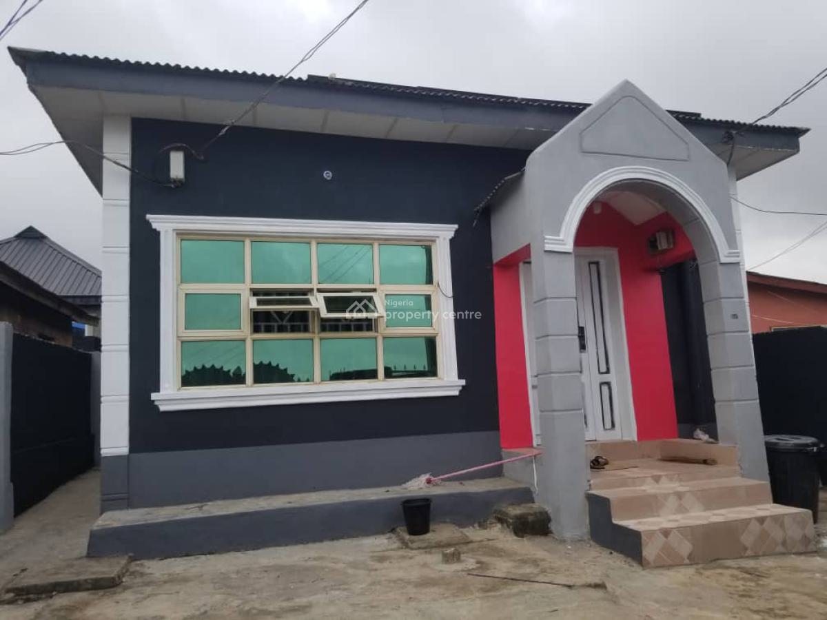1 Unit of 2 Bedroom + 2 Mini Flat, Ipaja, Lagos, Block of Flats for Sale