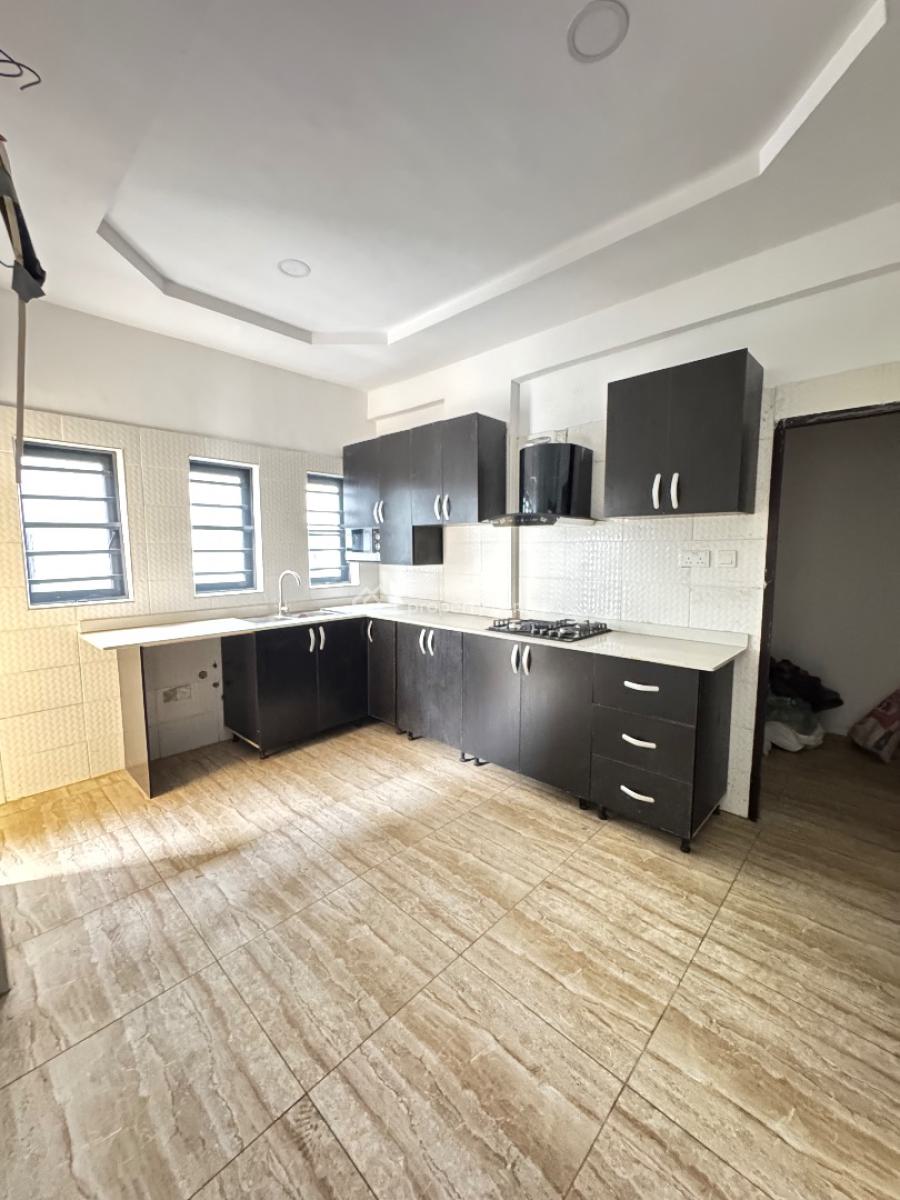 Beautiful 3bedroom Apartment with a Bq, Off Admiralty, Lekki Phase 1, Lekki, Lagos, Block of Flats for Sale