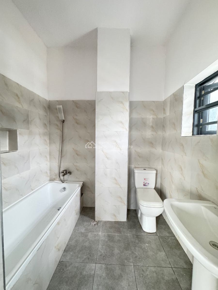 Beautiful 3bedroom Apartment with a Bq, Off Admiralty, Lekki Phase 1, Lekki, Lagos, Block of Flats for Sale