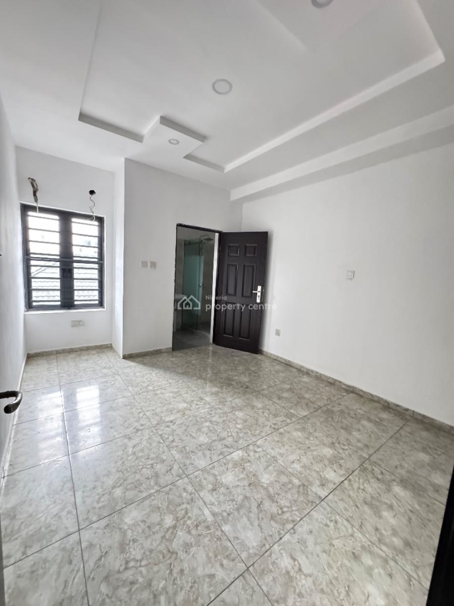 Beautiful 3bedroom Apartment with a Bq, Off Admiralty, Lekki Phase 1, Lekki, Lagos, Block of Flats for Sale