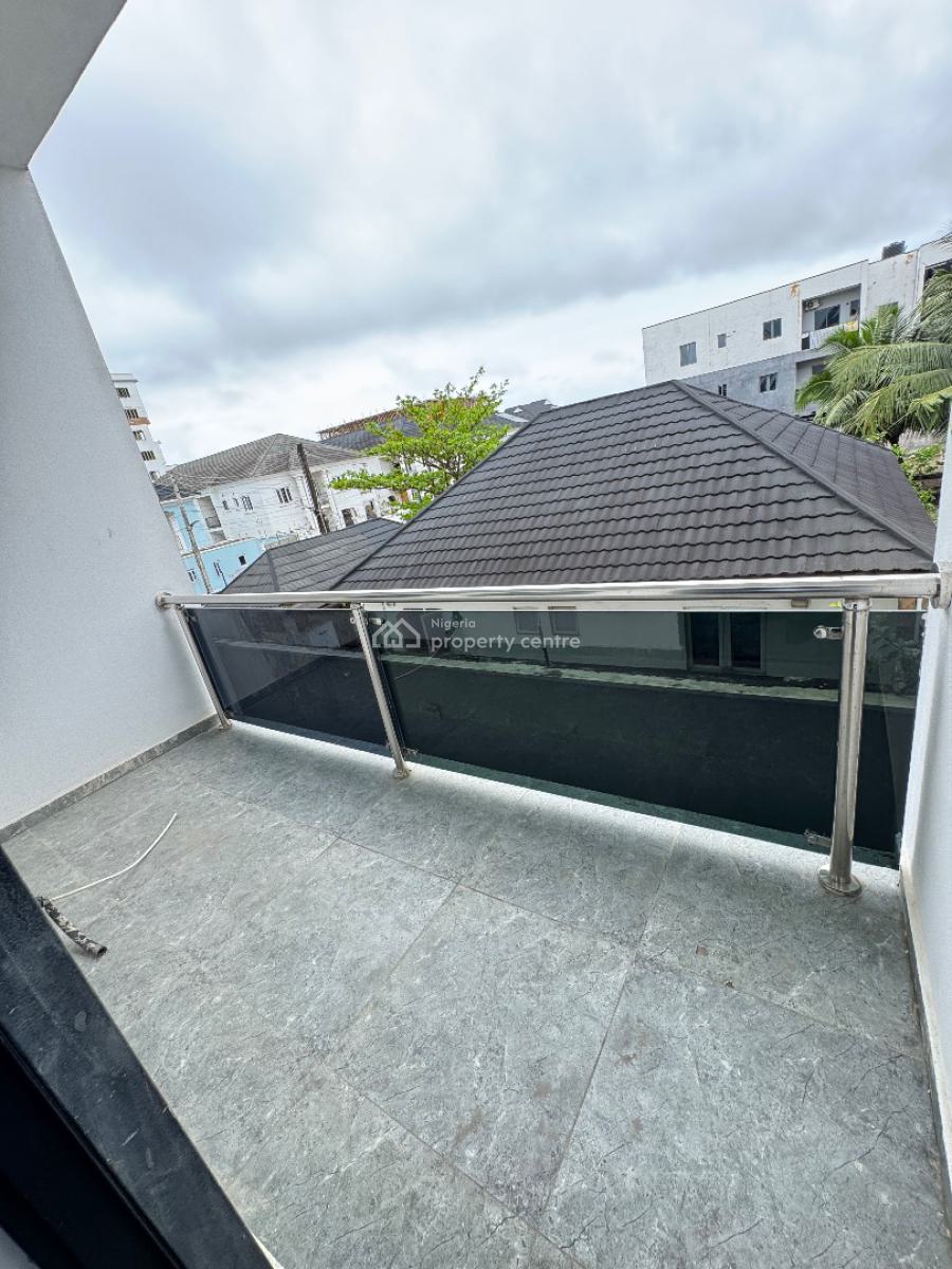 Beautiful 3bedroom Apartment with a Bq, Off Admiralty, Lekki Phase 1, Lekki, Lagos, Block of Flats for Sale