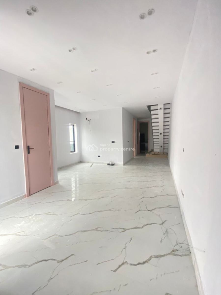 Spacious 4 Bedroom Semidetached Duplex with Bq, Chevron, Lekki, Lagos, Semi-detached Duplex for Rent