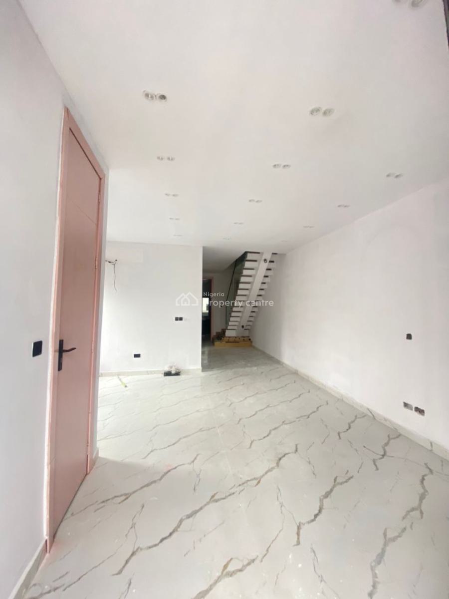 Spacious 4 Bedroom Semidetached Duplex with Bq, Chevron, Lekki, Lagos, Semi-detached Duplex for Rent