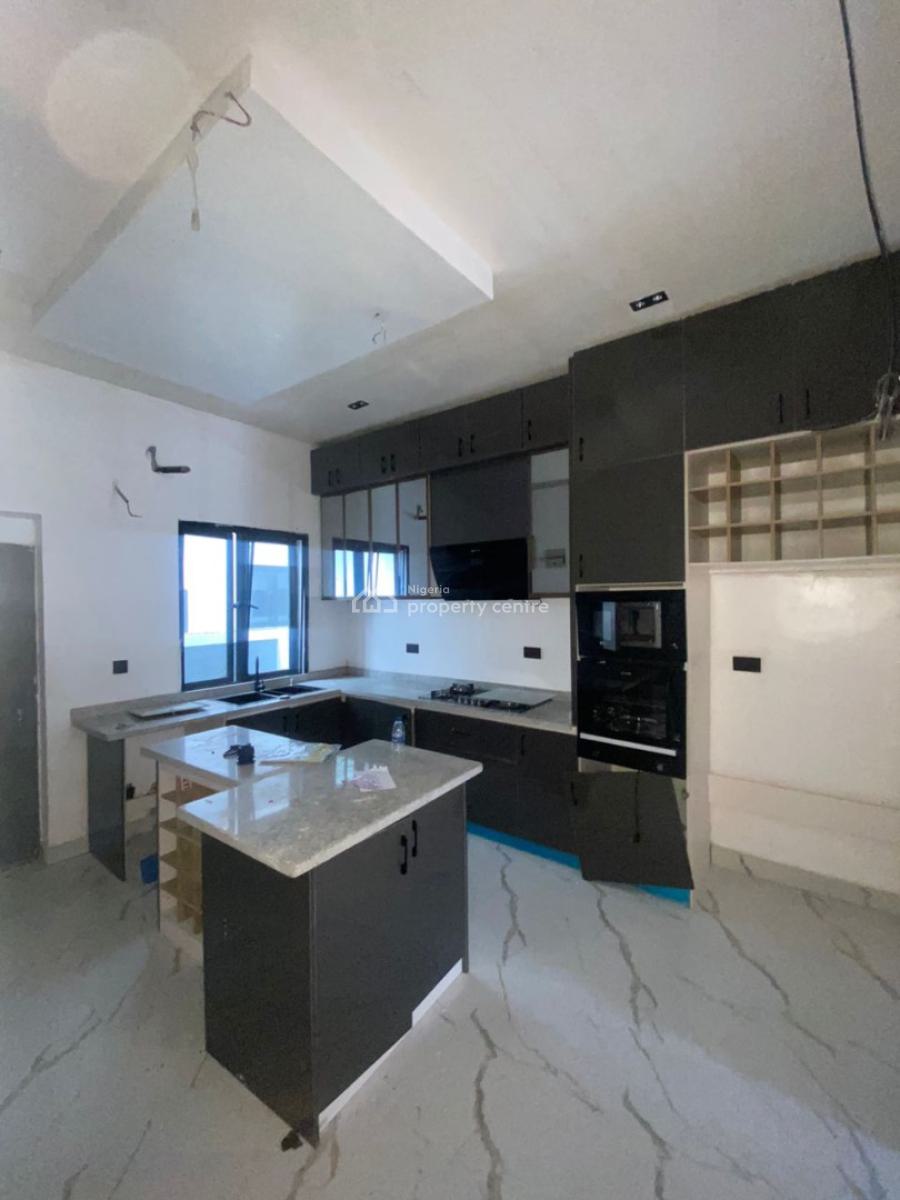 Spacious 4 Bedroom Semidetached Duplex with Bq, Chevron, Lekki, Lagos, Semi-detached Duplex for Rent