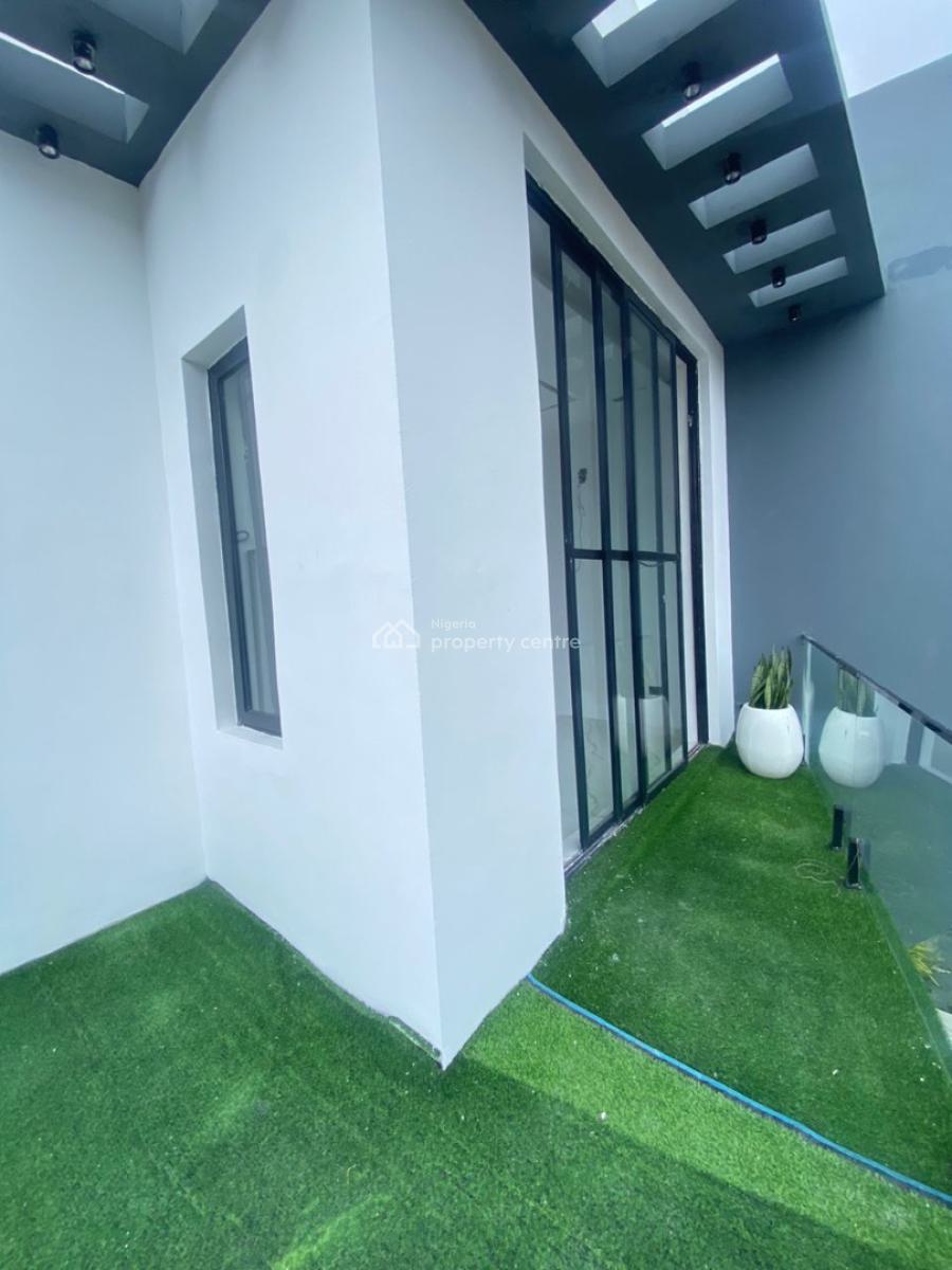 Spacious 4 Bedroom Semidetached Duplex with Bq, Chevron, Lekki, Lagos, Semi-detached Duplex for Rent