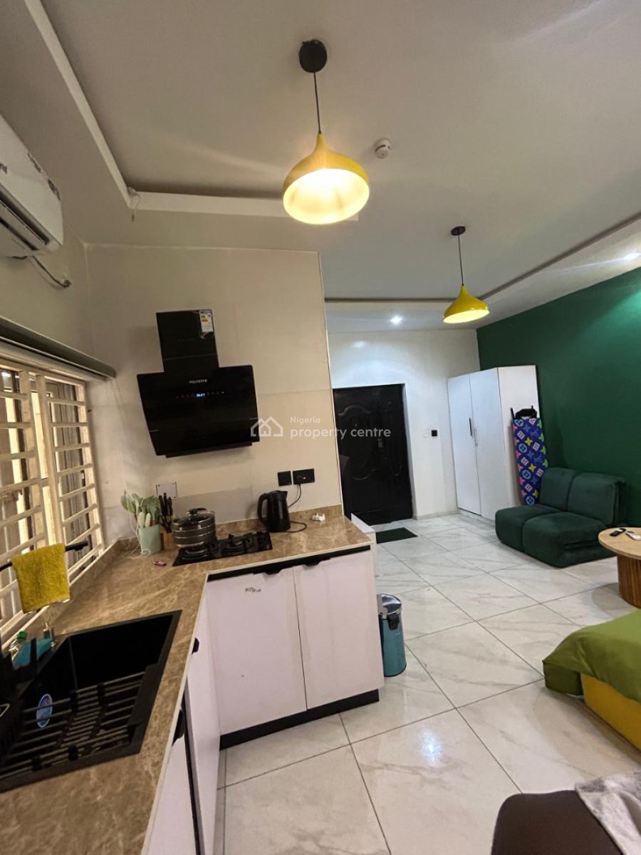 Book This Spacious Studio Apartment with Smart Lock, Oniru, Victoria Island (vi), Lagos, Flat / Apartment Short Let