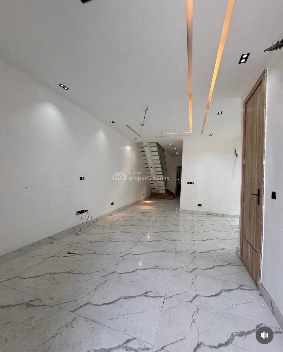 Spacious 4 Bedroom Semidetached Duplex with Bq, Chevron, Lekki, Lagos, Semi-detached Duplex for Rent