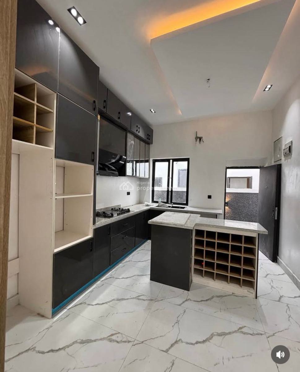 Spacious 4 Bedroom Semidetached Duplex with Bq, Chevron, Lekki, Lagos, Semi-detached Duplex for Rent