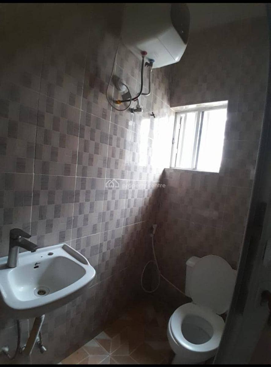 Executive Well Maintained 3-bedroom Flat in Serene Secured Environment, Surulere, Lagos, Flat / Apartment for Rent