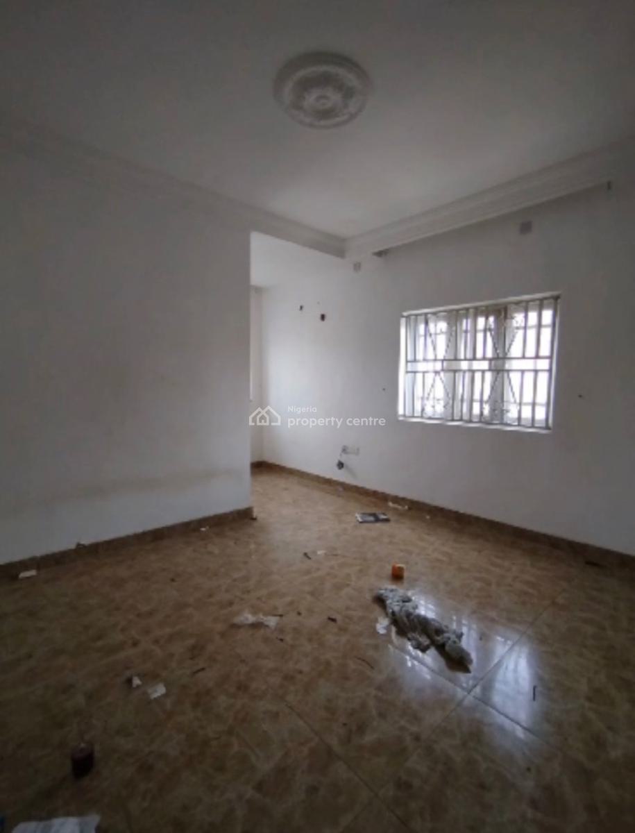 Well Built and Spacious Fully Detached 4 Bedroom with 1bedroom Attache, in an Estate, Lokogoma District, Abuja, Detached Duplex for Rent