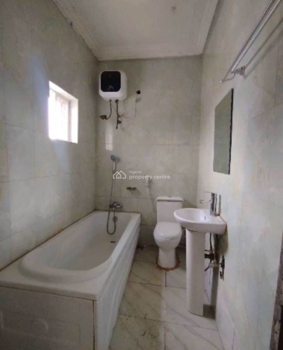 Well Built and Spacious Fully Detached 4 Bedroom with 1bedroom Attache, in an Estate, Lokogoma District, Abuja, Detached Duplex for Rent