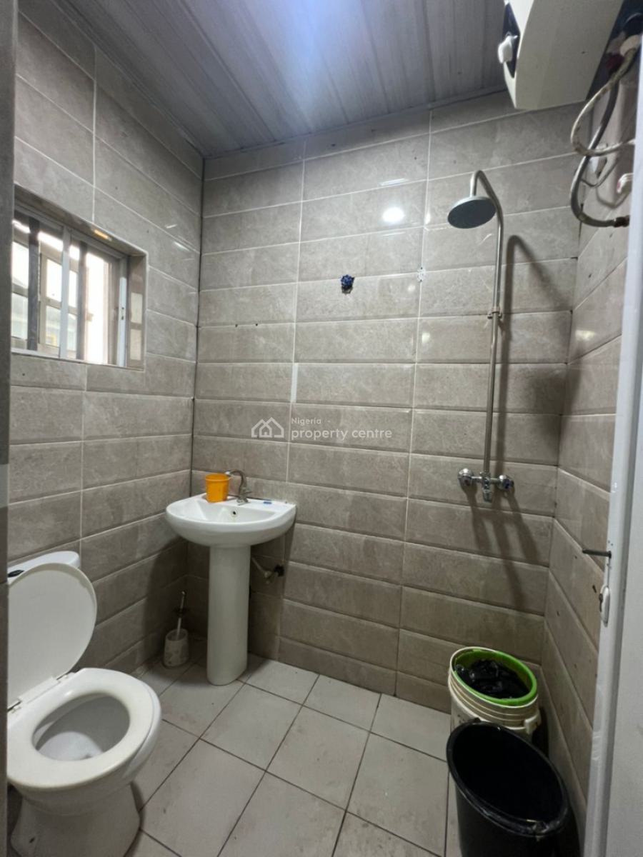 Luxury and Excellent 3 Bedrooms Apartment, Adesanya, Ajah, Lagos, House for Rent