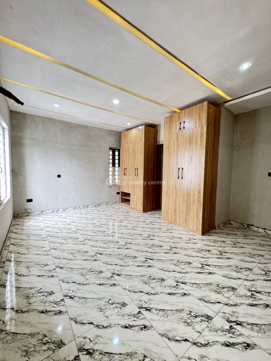 Beautiful 3bedroom Apartment with a Bq, Off Admiralty, Lekki Phase 1, Lekki, Lagos, Block of Flats for Sale