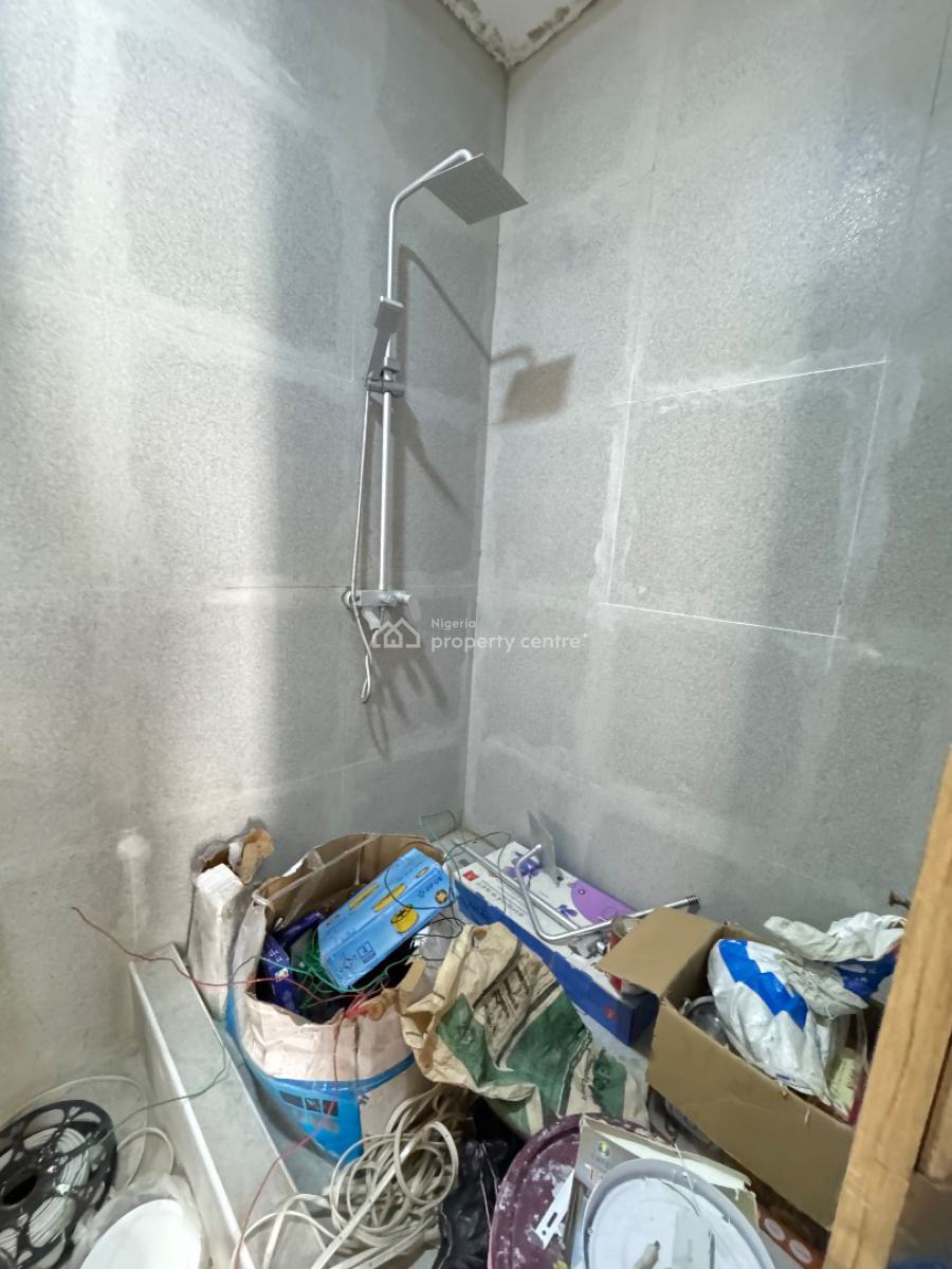 Beautiful 3bedroom Apartment with a Bq, Off Admiralty, Lekki Phase 1, Lekki, Lagos, Block of Flats for Sale