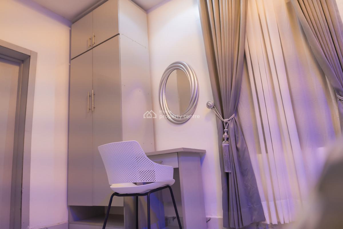 Olive Suite: Luxury Mini Flat with Well Furnished Bedroom, Address 1 Demi Bright Street, Off Okoloba Street, Jakpa Road, Effurun., Effurun, Uvwie, Delta, Flat / Apartment Short Let