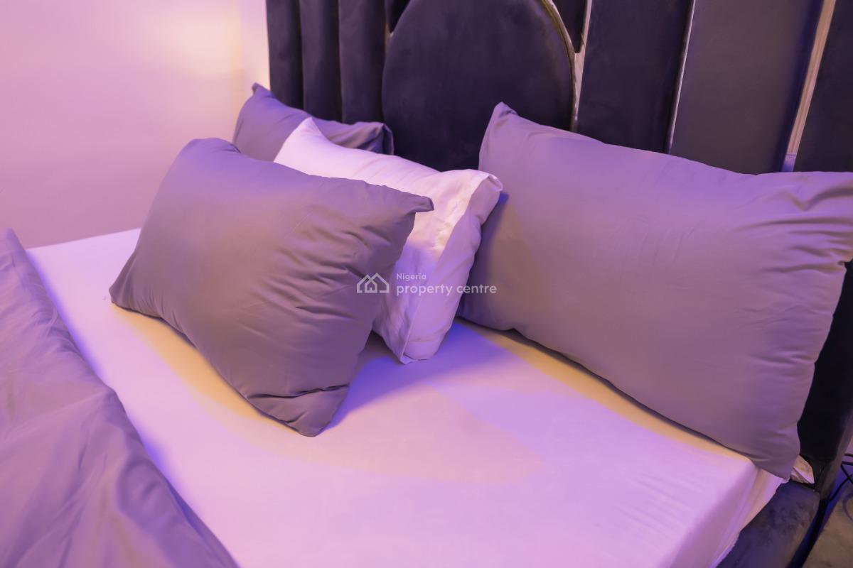Olive Suite: Luxury Mini Flat with Well Furnished Bedroom, Address 1 Demi Bright Street, Off Okoloba Street, Jakpa Road, Effurun., Effurun, Uvwie, Delta, Flat / Apartment Short Let