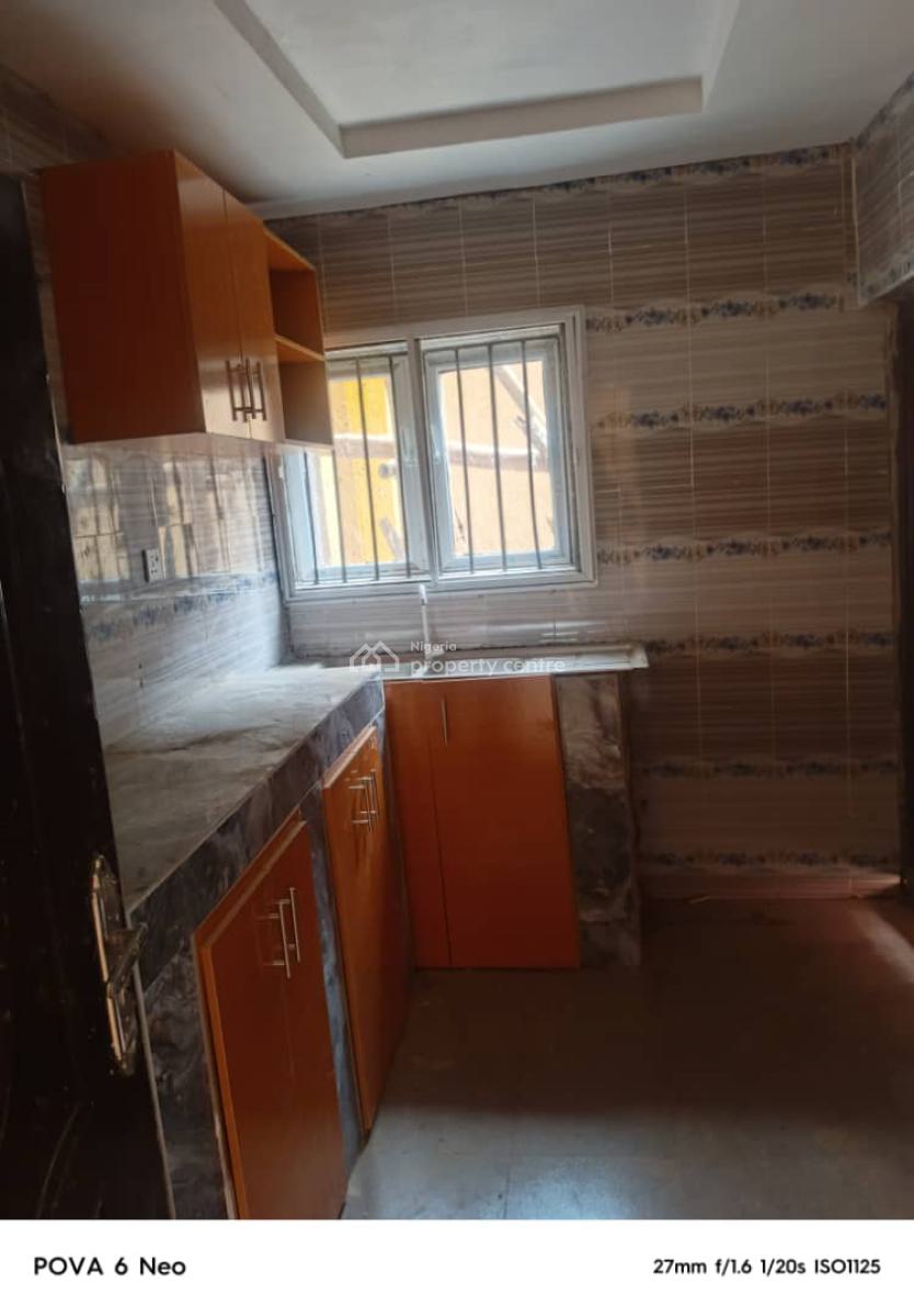 Mixed Use Units of Flats with Sweet Modern Facilities, Elebu,off Akala Express Ibadan, Ibadan, Oyo, Flat / Apartment for Rent