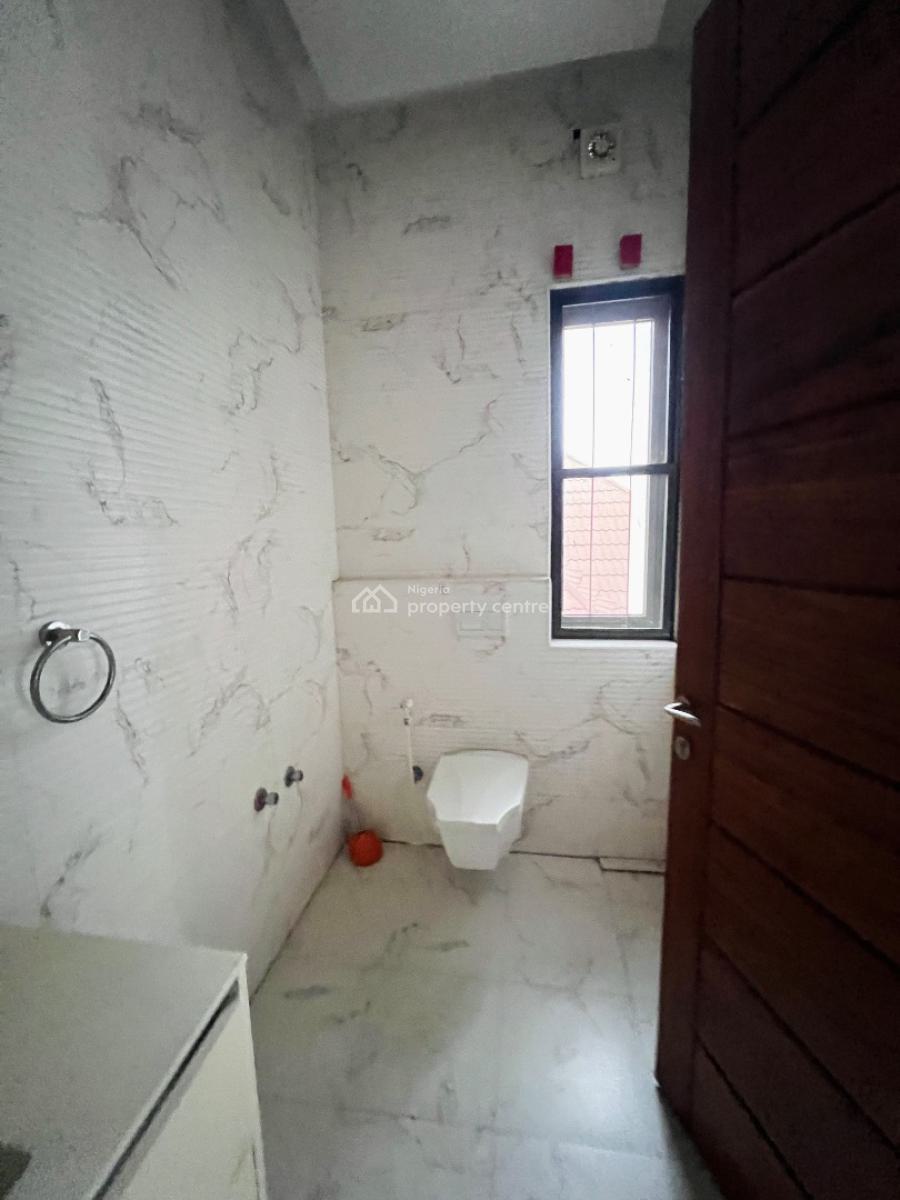 Spacious 5 Bedroom Semi-detached House with Bq and Study, Agungi, Lekki, Lagos, Semi-detached Duplex for Rent