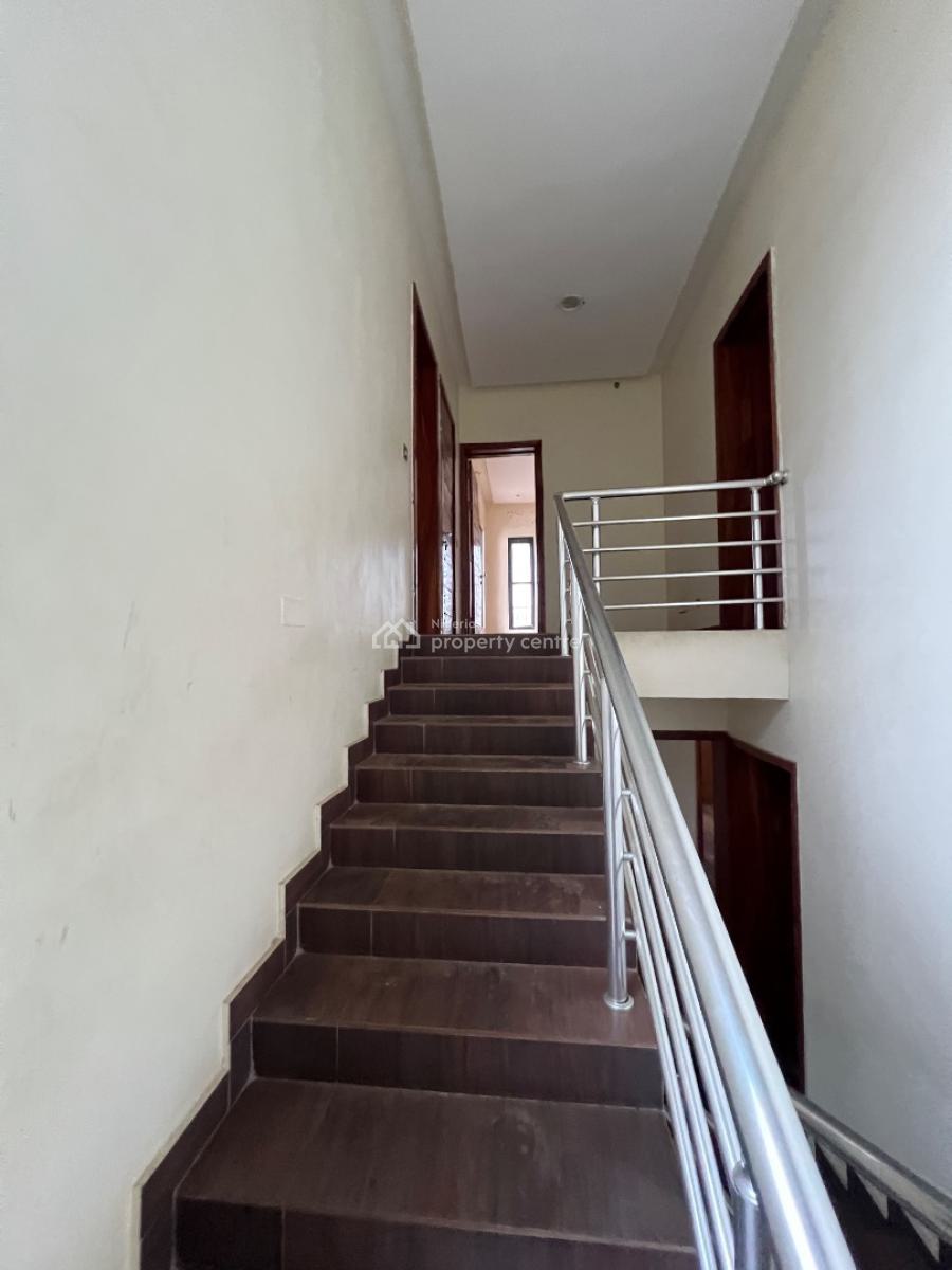Spacious 5 Bedroom Semi-detached House with Bq and Study, Agungi, Lekki, Lagos, Semi-detached Duplex for Rent