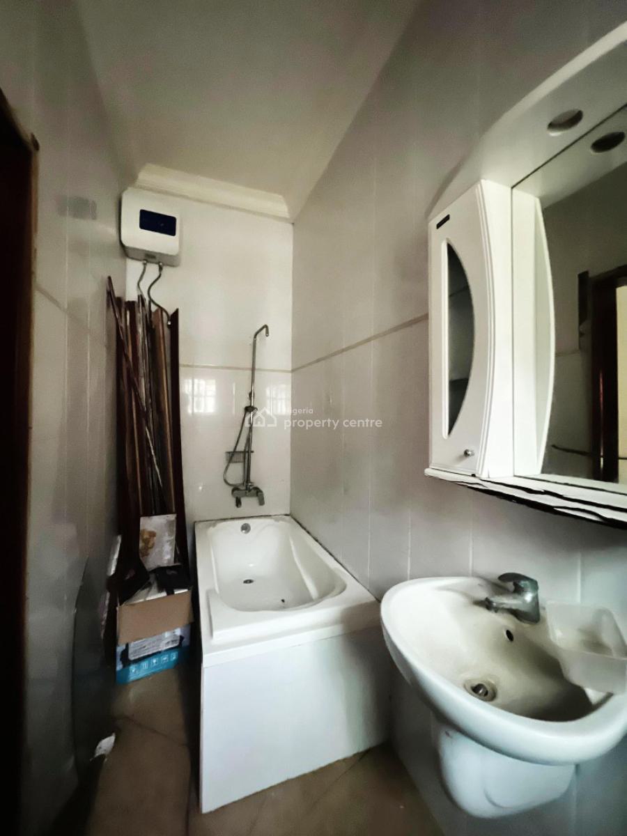 4 Bedroom Semidetached Duplex with Bq..( Just Two Units in The Compoun, Lekki Phase 1, Lekki, Lagos, Semi-detached Duplex for Rent