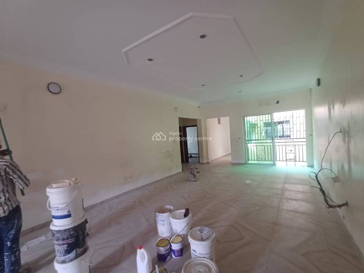 Spacious 3 Bedroom Apartment with Bq, Off Admiralty Way, Lekki Phase 1, Lekki, Lagos, Flat / Apartment for Rent