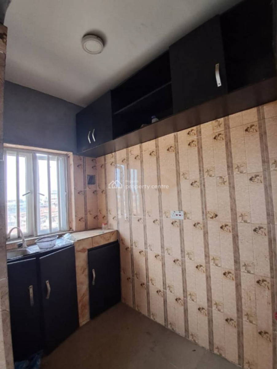 Modern 2-bedroom Flat Upstairs Unit in Gated Compound, Off, St Finbars Road, Akoka, Yaba, Lagos, Flat / Apartment for Rent