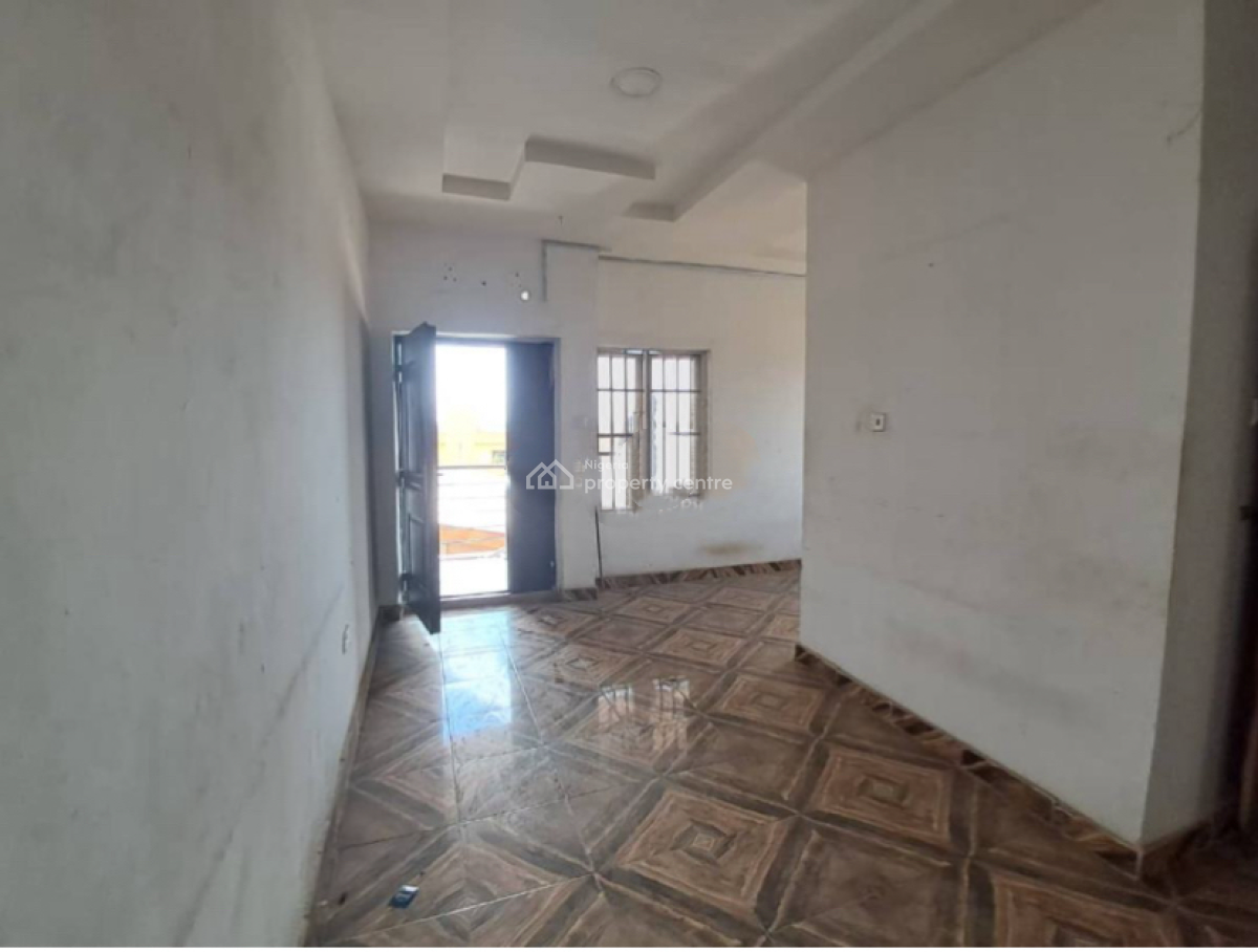 Modern 2-bedroom Flat Upstairs Unit in Gated Compound, Off, St Finbars Road, Akoka, Yaba, Lagos, Flat / Apartment for Rent