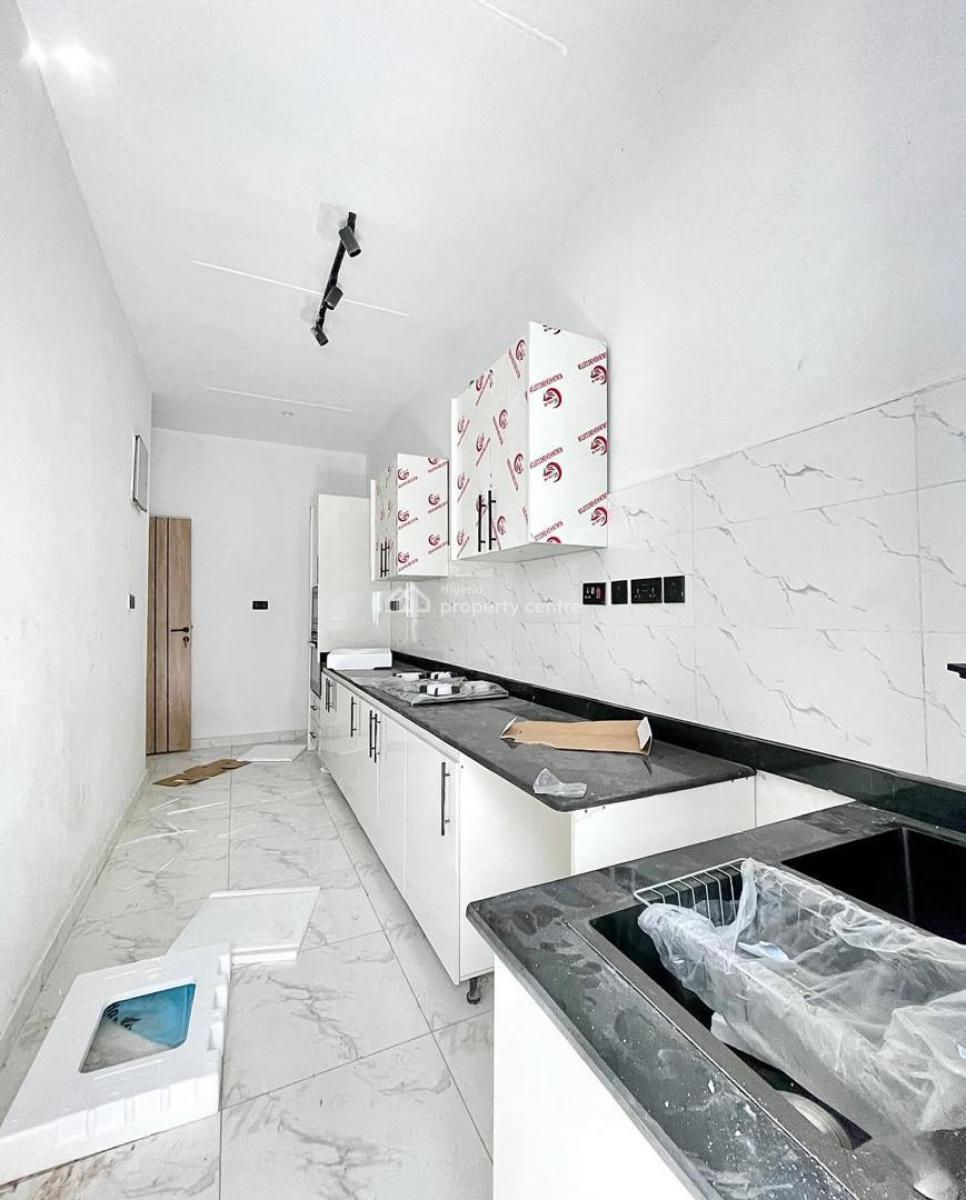 Luxury 2 Bedroom Apartment with Pool, Ologolo, Lekki, Lagos, Flat / Apartment for Sale