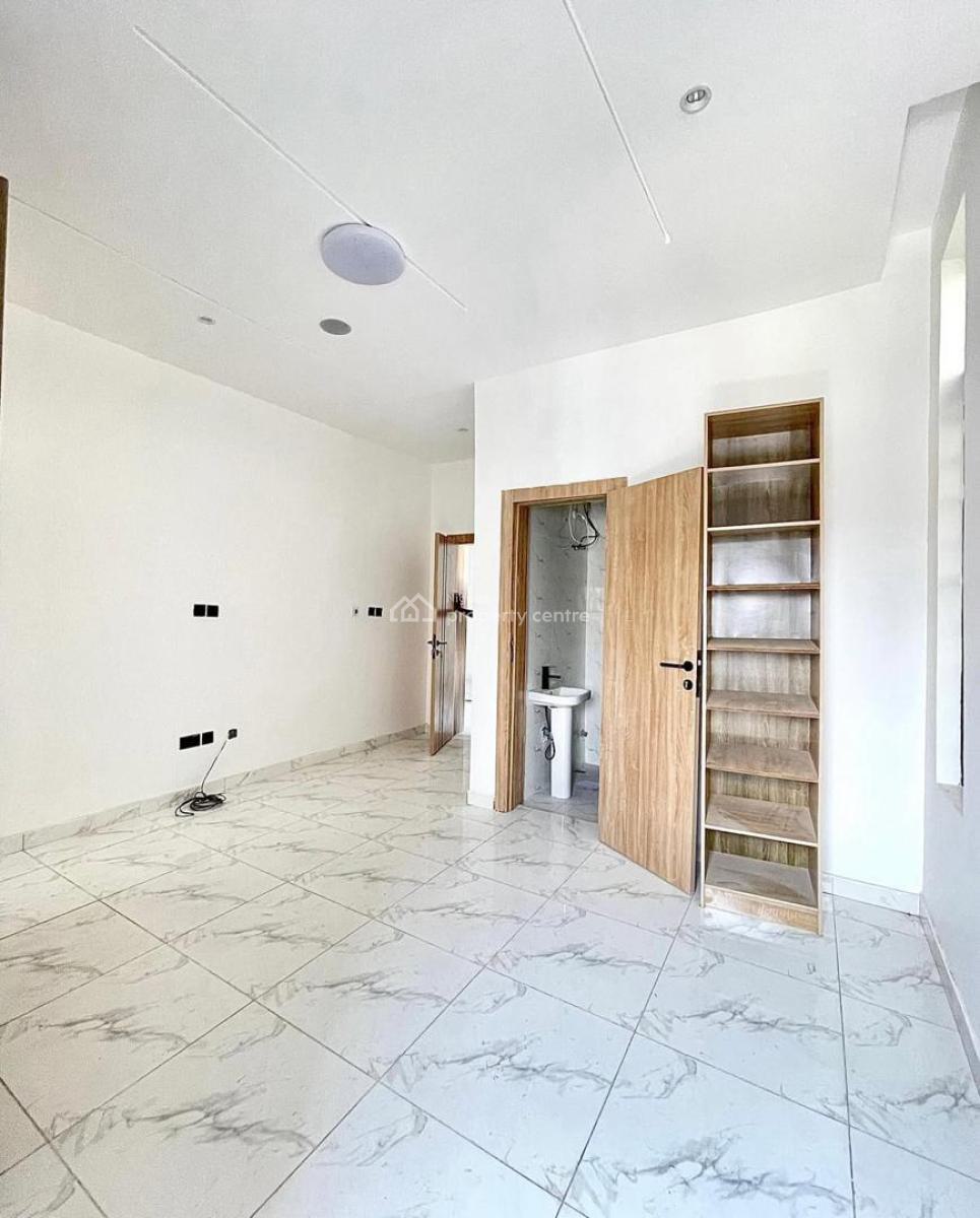 Luxury 2 Bedroom Apartment with Pool, Ologolo, Lekki, Lagos, Flat / Apartment for Sale