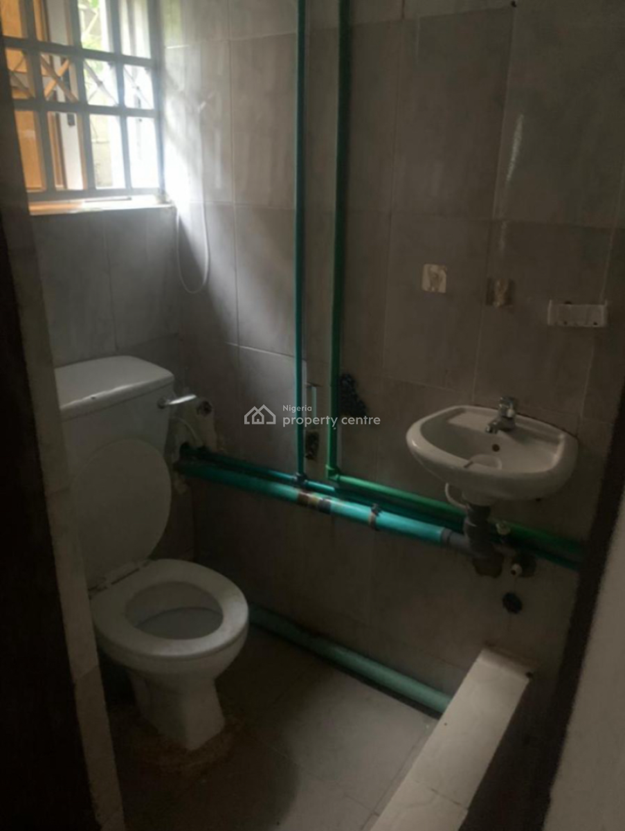Well-maintained 2-bedroom Flat in Millennium Estate, Gbagada Phase 1, Millennium Estate, Gbagada Phase 1, Gbagada, Lagos, Flat / Apartment for Rent