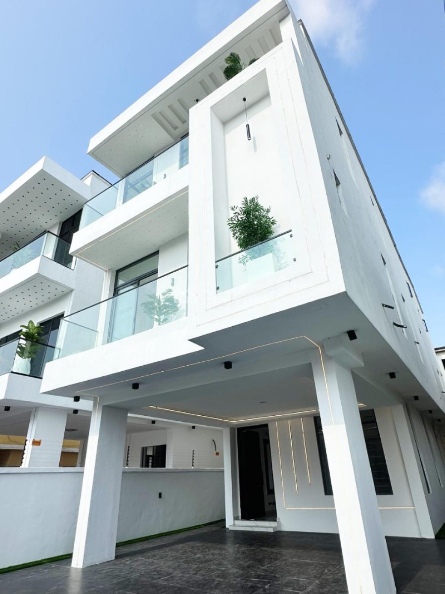 a Breathtaking of 6 Bedroom Fully-detached Duplex  with Pool & Bq., Close Proximity to Atlantic Mall,  Chevron Drive, Chevron, Lekki, Lagos, Detached Duplex for Sale