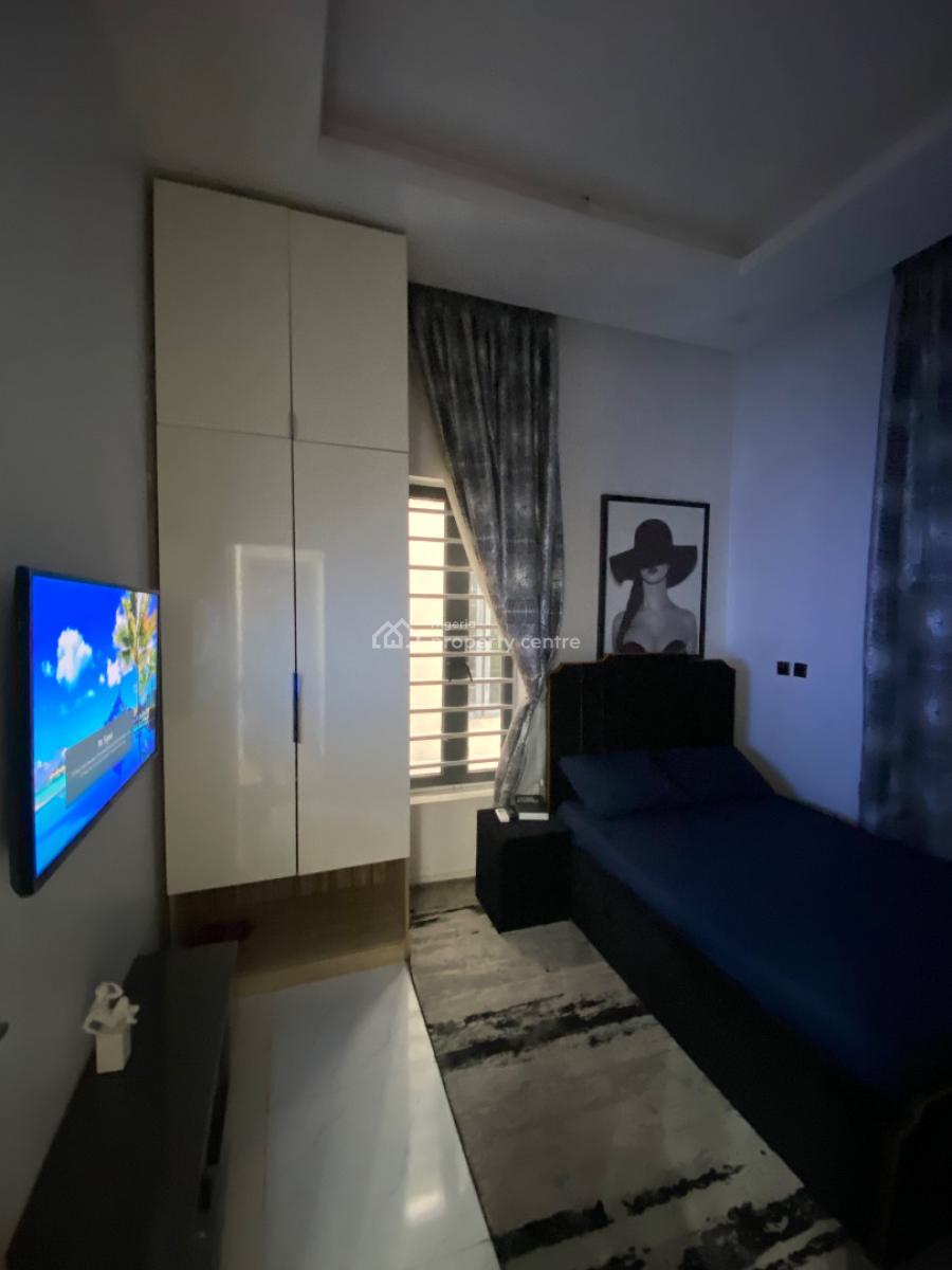 Well Furnished 4 Bed Duplex with 1bq, Chevron, Lekki, Lagos, Semi-detached Duplex for Sale