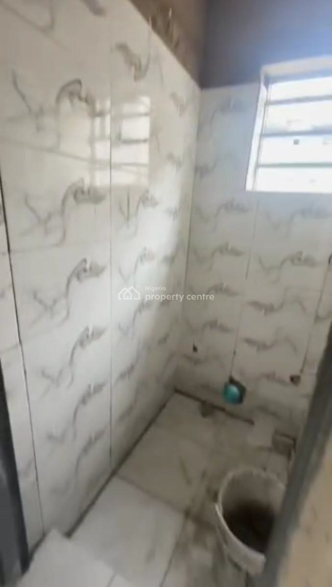 Very Decent and Spacious Ground Floor Roomself Apartment Roy, Shomolu, Shomolu, Lagos, Self Contain (single Rooms) for Rent