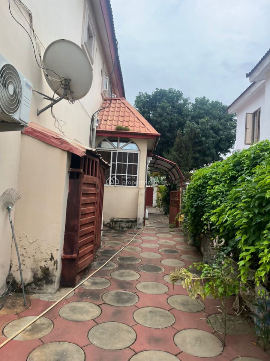 Beautiful 4 Bedrooms Detached Duplex,2 Room Bq,office,c of O in an Estate, Maitama District, Abuja, Detached Duplex for Sale