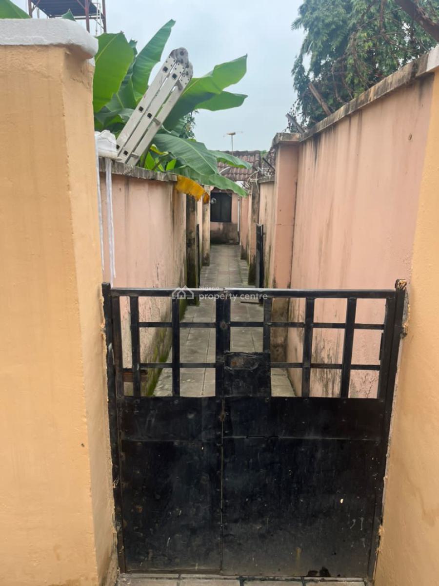 Beautiful 4 Bedrooms Detached Duplex,2 Room Bq,office,c of O in an Estate, Maitama District, Abuja, Detached Duplex for Sale