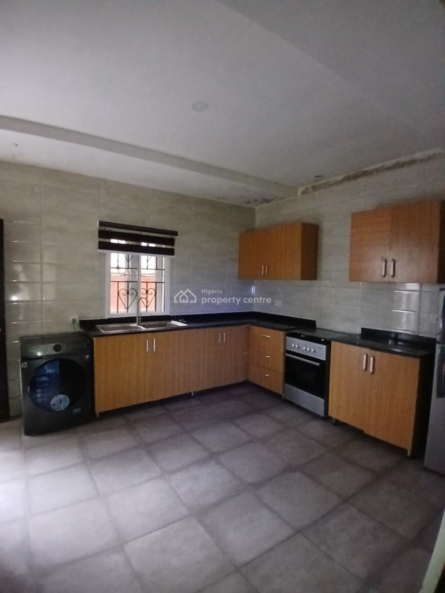 Fully Furnished 5bedroom Terrace Duplex on 3-floors, Gated and Secured Estate at Agungi, Lekki, Lagos, Terraced Duplex for Rent