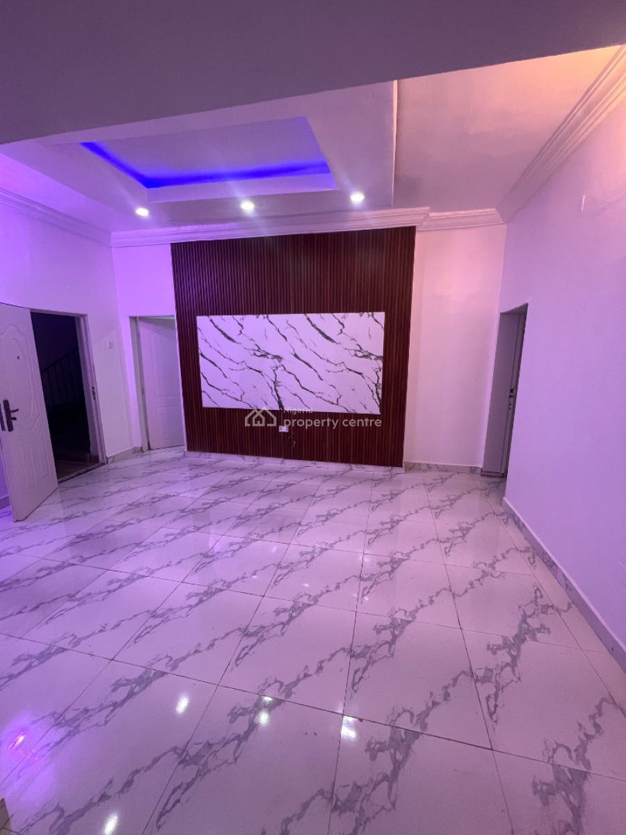 Super Clean 2-bedroom Flat All Rooms En-suite, Off Admiralty Way, Lekki Phase 1, Lekki, Lagos, Flat / Apartment for Rent